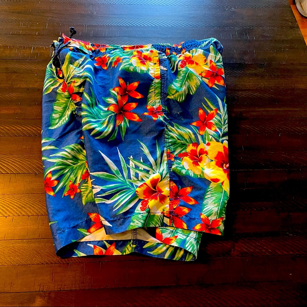 St John’s Bay floral Swim Trunk, swim suit
